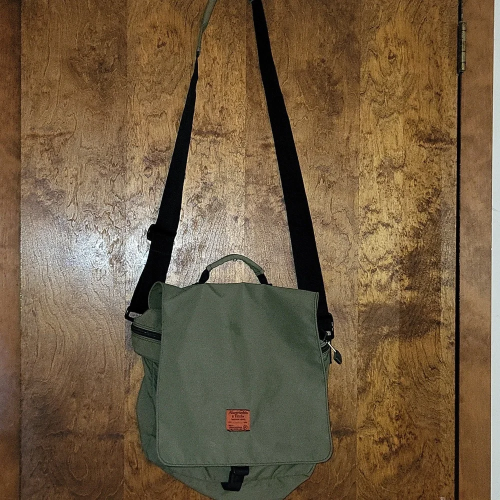 Abercrombie & Fitch Canvas Messenger Bag / Crossbody Strap Satchel Unisex - Picture 3 of 16